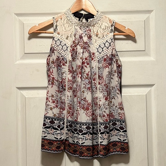 High Neck Tank - Picture 1 of 2